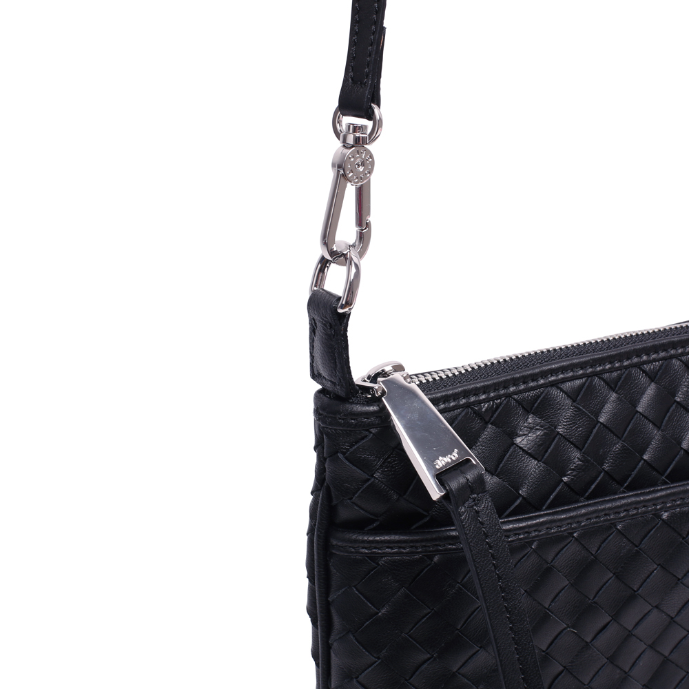 Cross body bag ONEFOLD Leather Piuma Weaving Standard