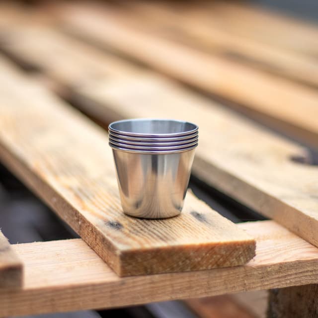 5x Stabelbare drikkekopper i rustfrit stål (55 ml)