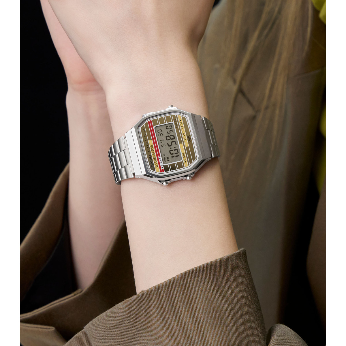 Montre CASIO VINTAGE homme bracelet acier inoxydable