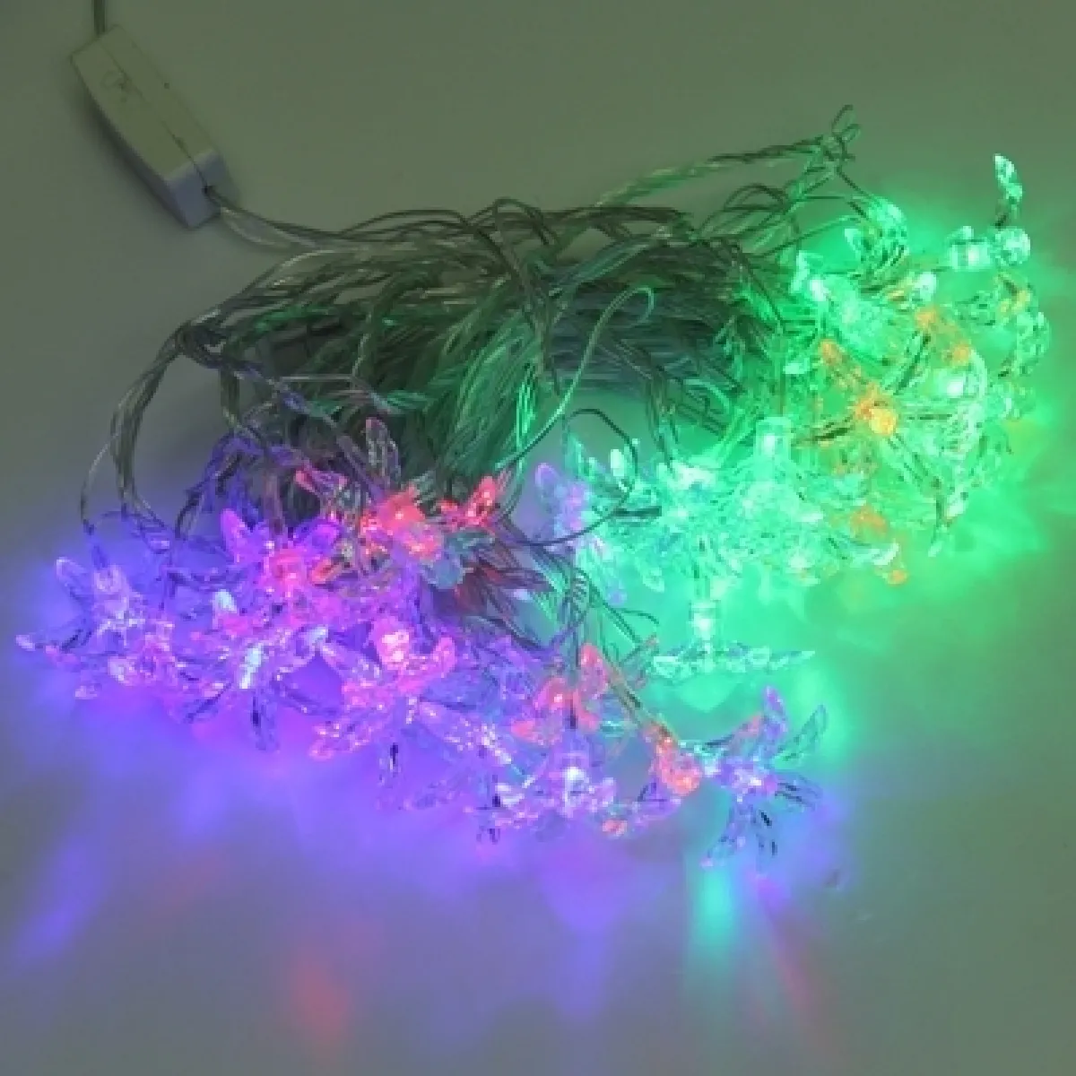 Wewoo Guirlande transparente fleurs multicolores 30-LED 7m AC 12-240V