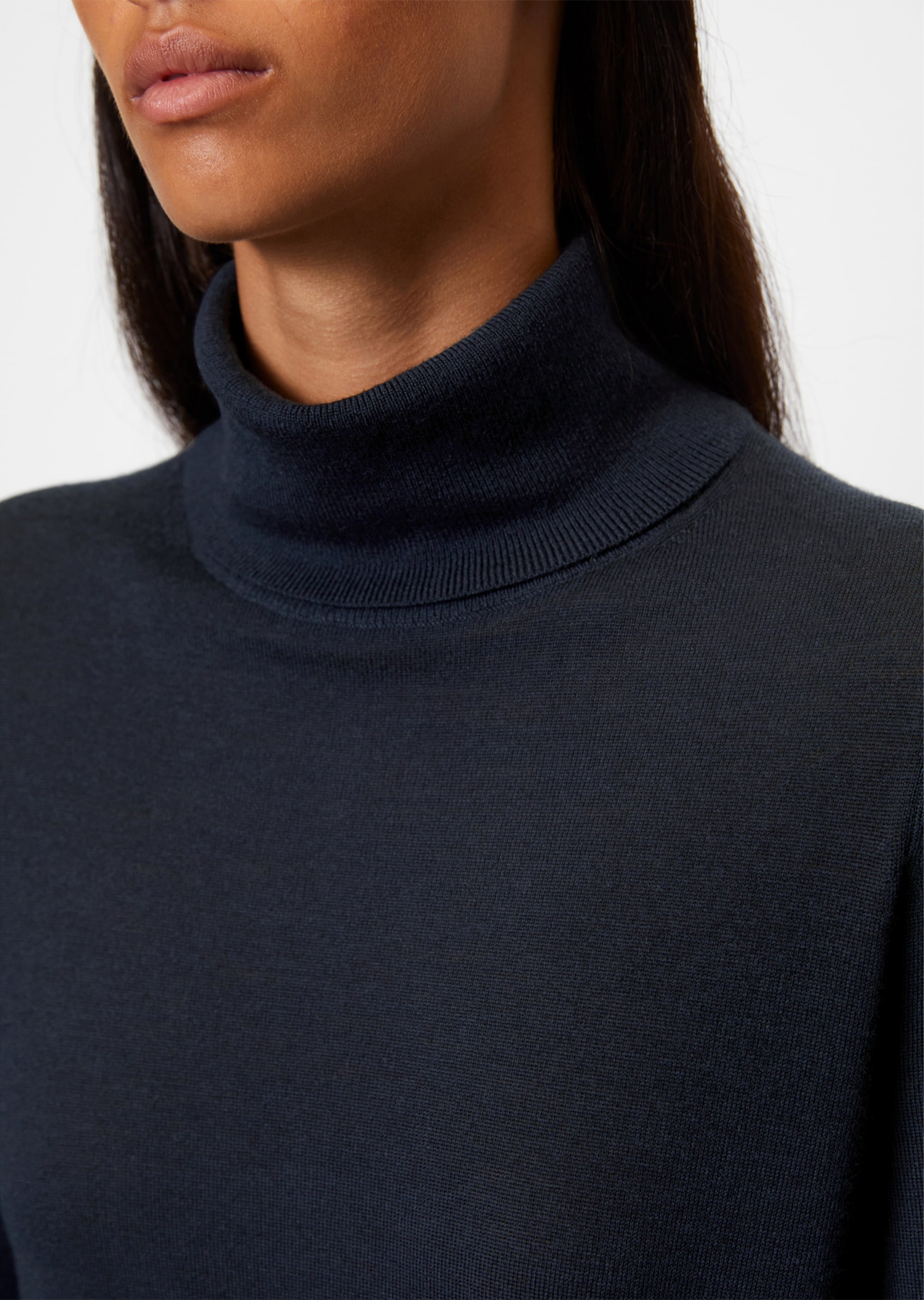 Feinstrick-Rollkragenpullover regularaus reiner Merinowolle