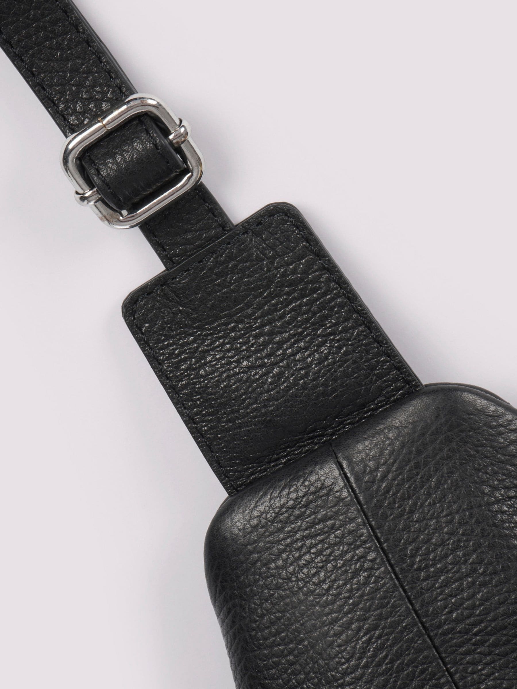 Duchamp Mens Cross-Body Sling Bag