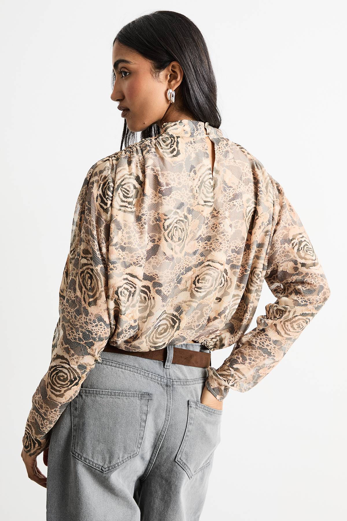 Warehouse Blouse Imprimée en Mousseline Dévorée à Épaules Extrêmes