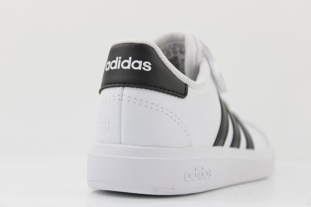 Adidas Sneaker