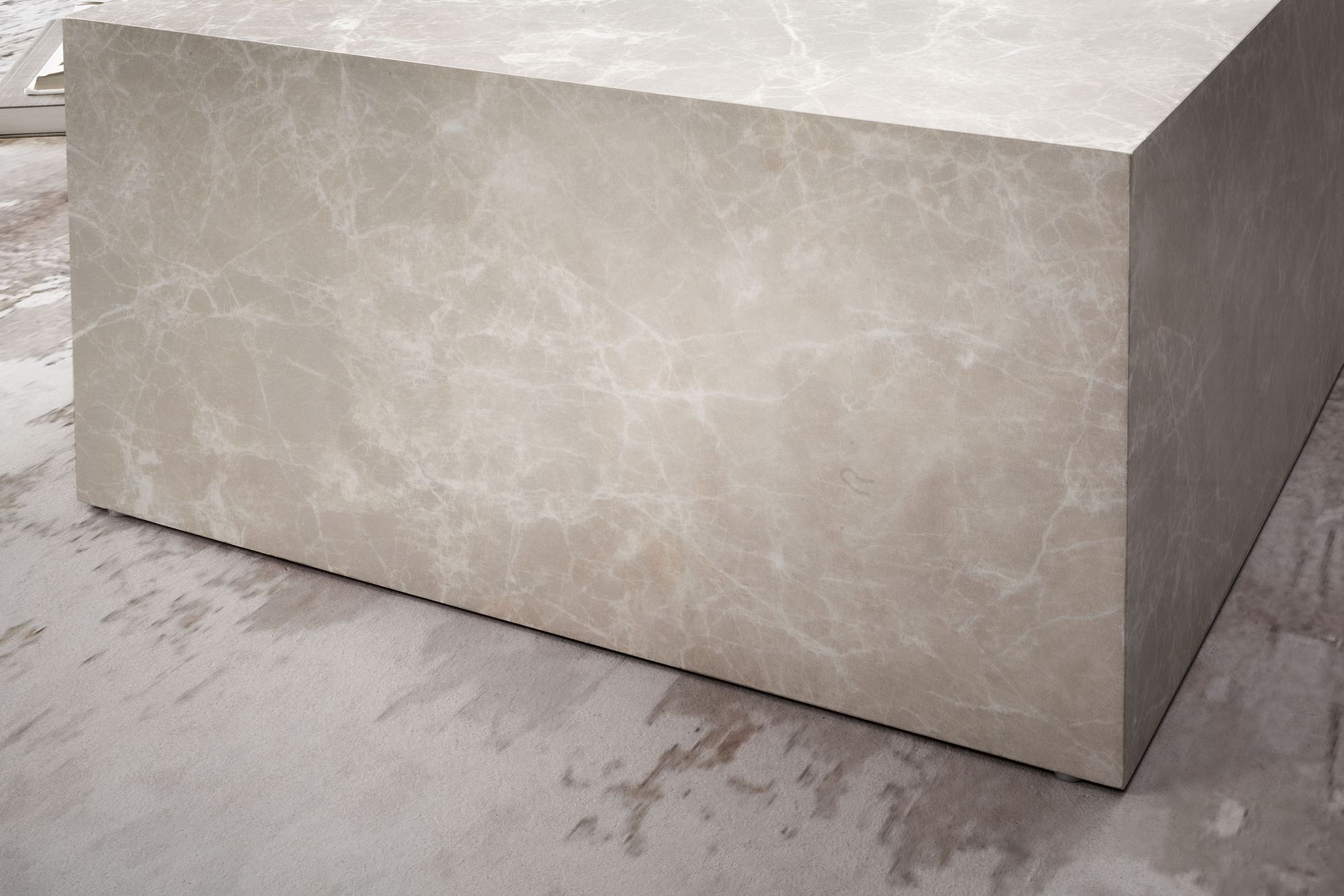Couchtisch MONOBLOC