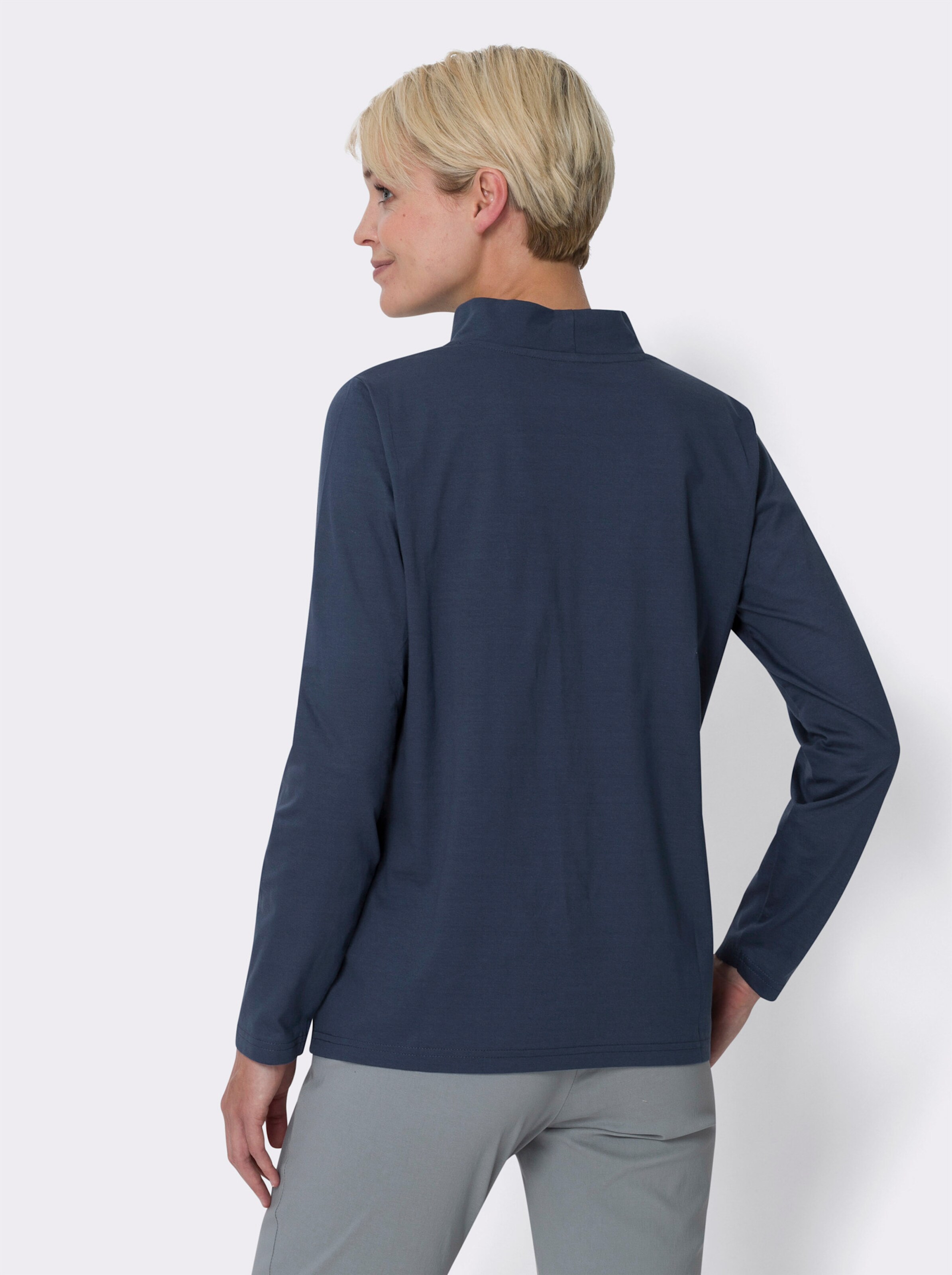 Stehkragenshirt