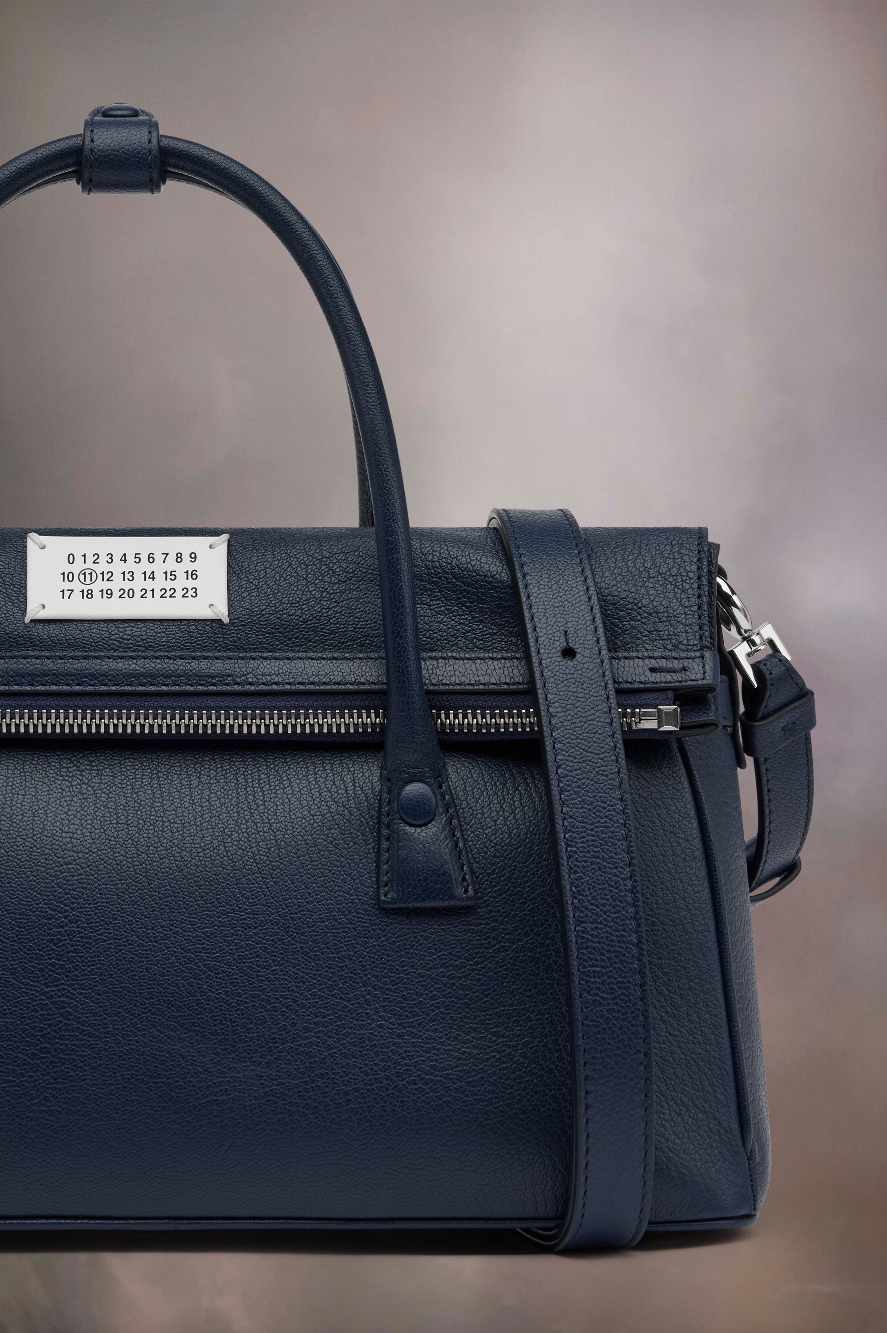 Sac 5AC East West Handbag Bleu Foncé