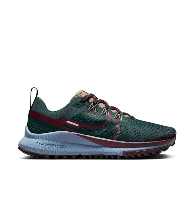 Nike Women Pegasus Trail 4 Trailschoenen