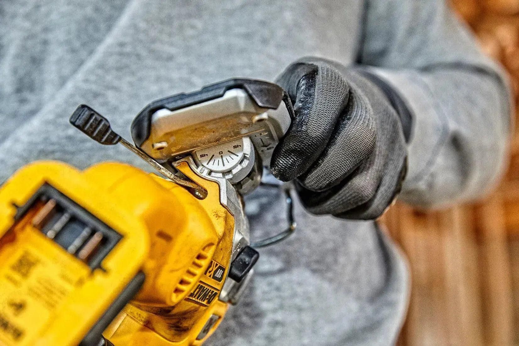 DeWALT DCS334N Accu decoupeerzaag 18V XR Basic Body