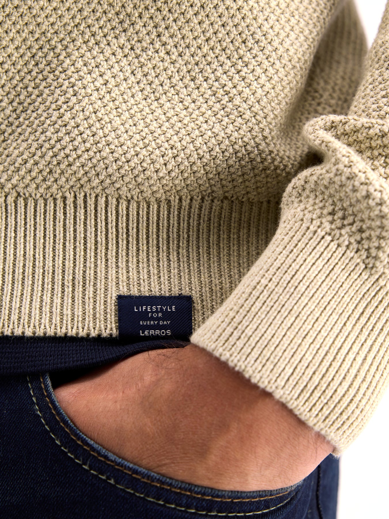 Herren-Troyer mit Jacquardmuster