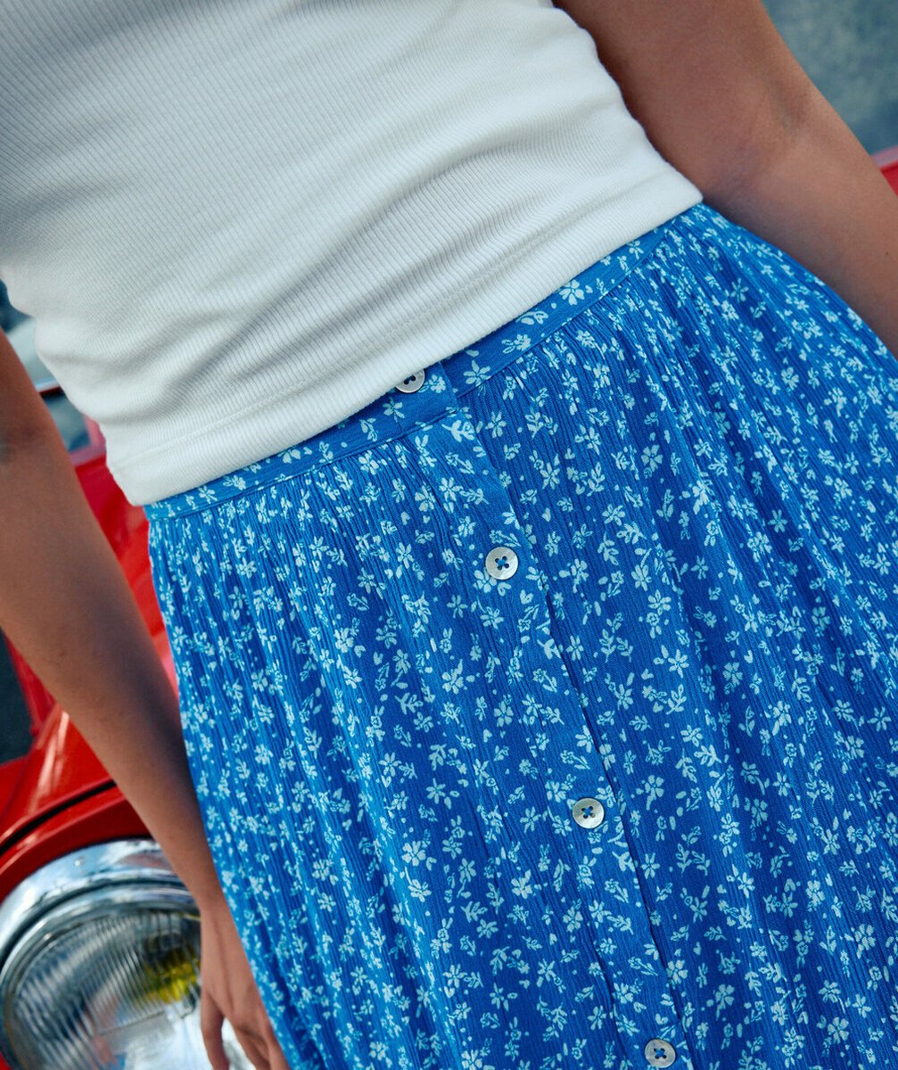 jupe longue fille en viscose responsable bleue et imprimée fleurie