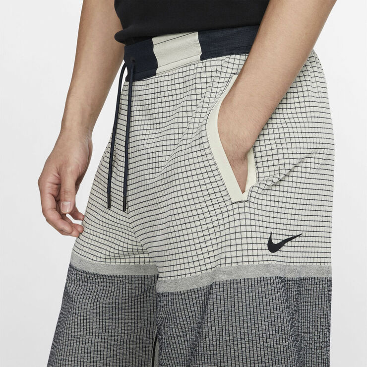 Nike Sportswear Tech Pack Knit Shorts Grå