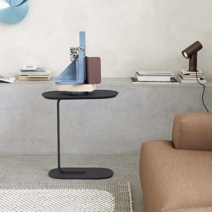 Muuto - Relate Side Table, H 60,5 cm, dunkelgrün