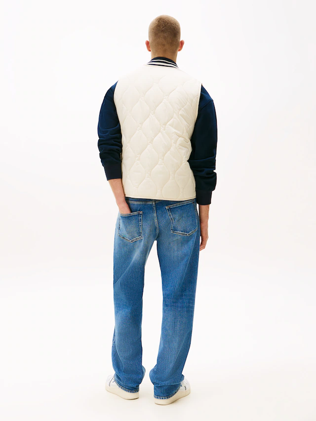 Tommy Jeans Steppweste »TJM QUILTED VEST EXT« Mit Rundhalsausschnitt