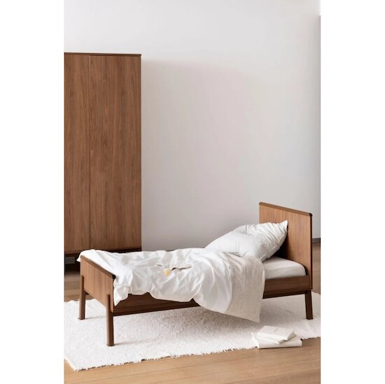 Ashi Lit évolutif   Châtaignier        70 x 140 cm   de               Quax