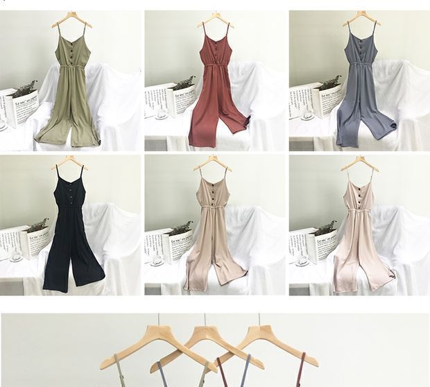 Pinatra - Chiffon jumpsuit met spaghettibandjes en wijde pijpen