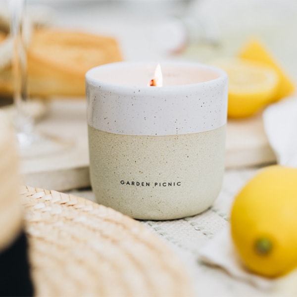 Bougie parfumée - Garden Picnic - Fleur d'oranger, violette & ylang ylang - 200 g