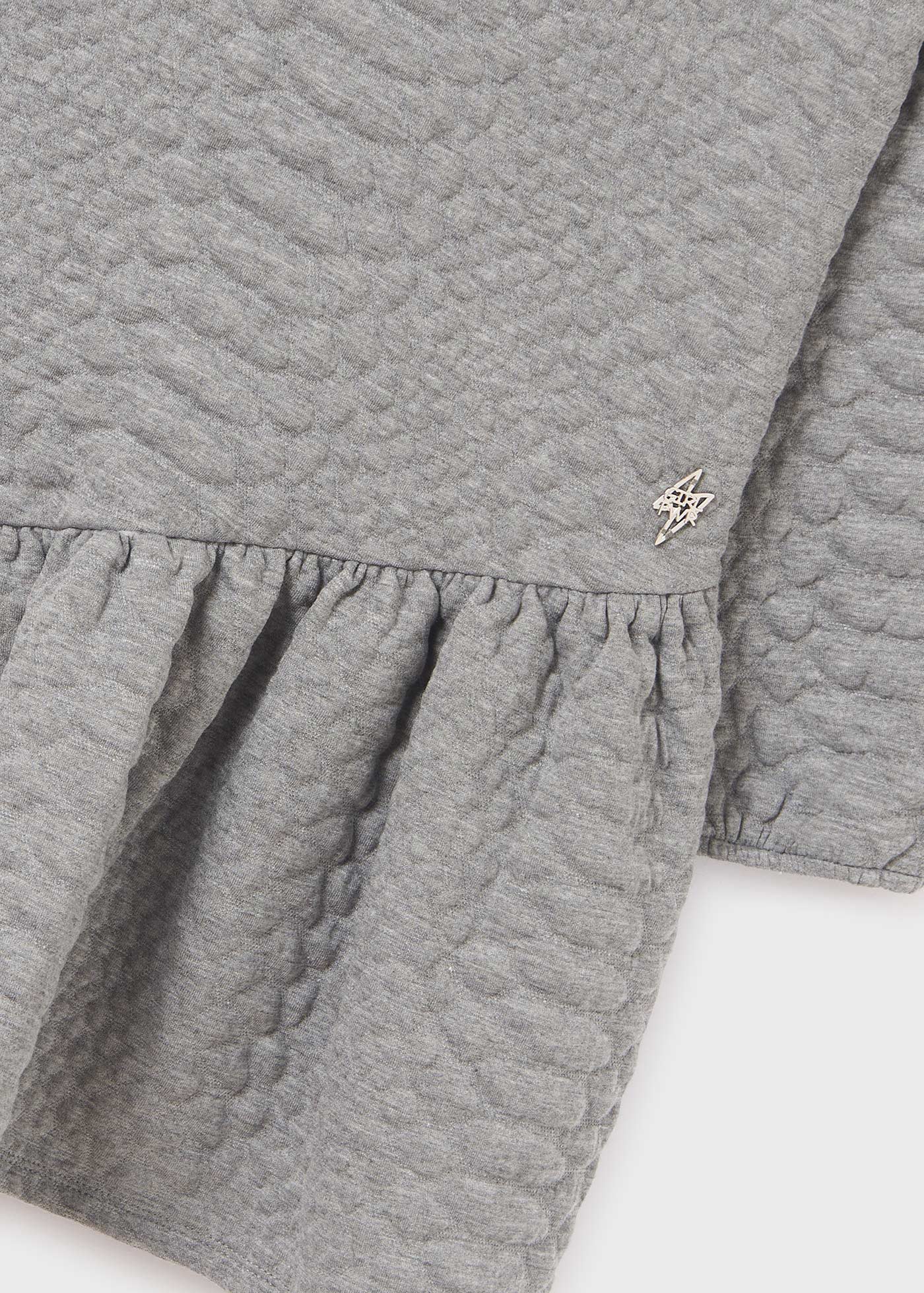 Vestido infantil acolchoado em jacquard