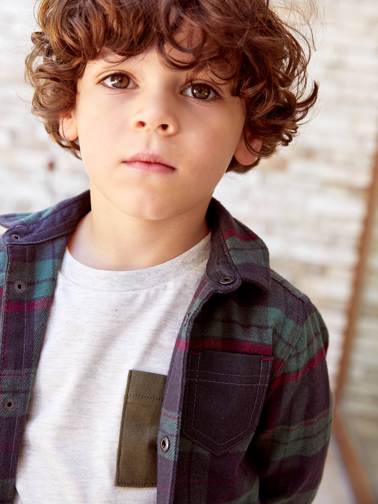 Camisa xadrez para menino, xadrez azul escuro.