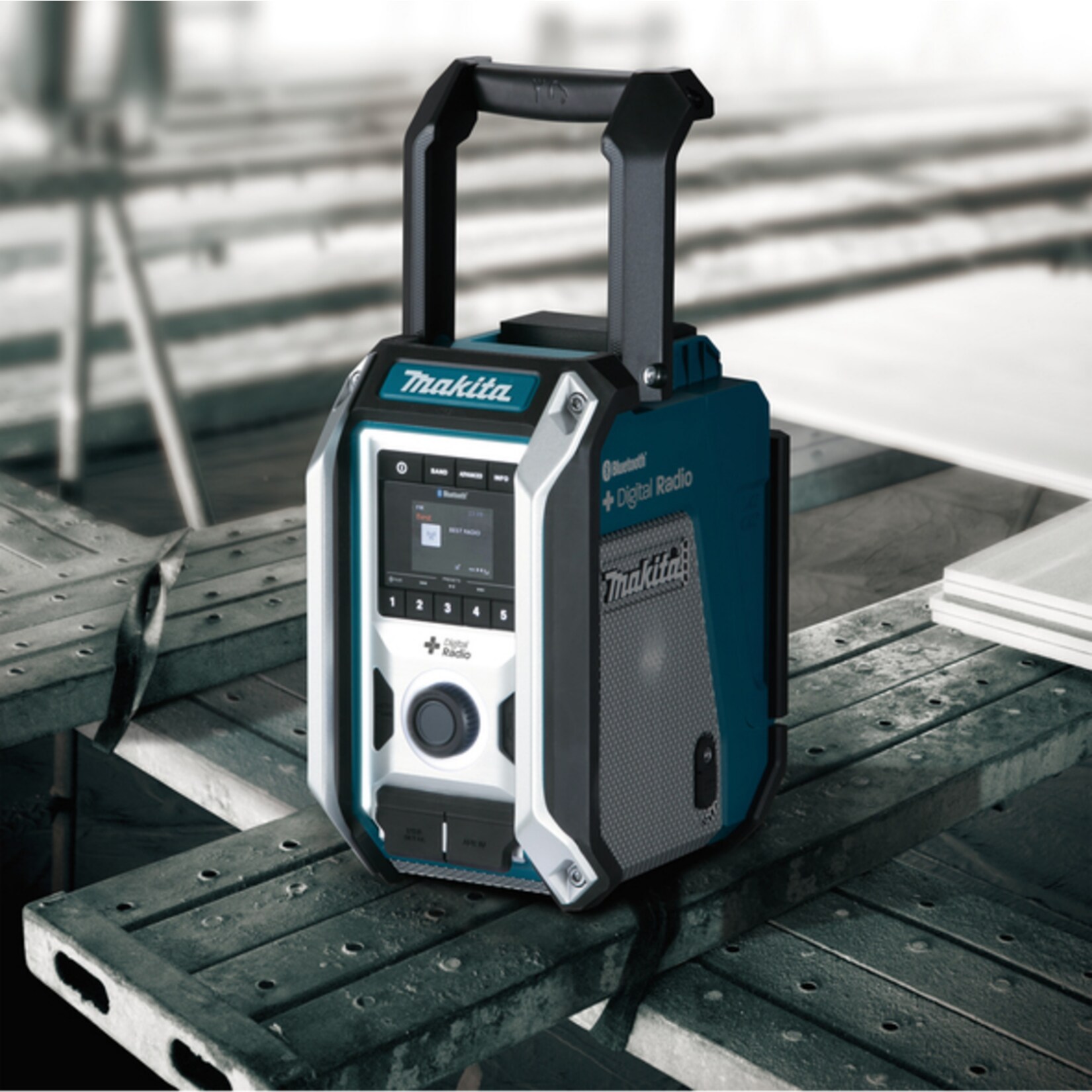 Makita Baustellenradio DMR115
