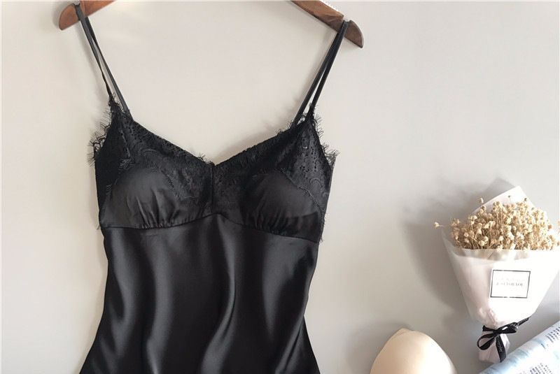 Almilo - Pyjamaset: Hemdje met kanten rand + korte broek