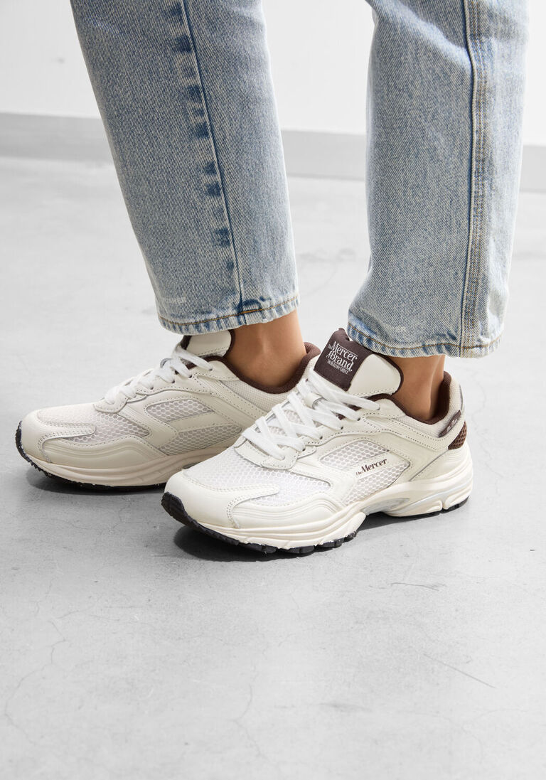 witte mercer amsterdam lage sneakers the re-run next-gen cr