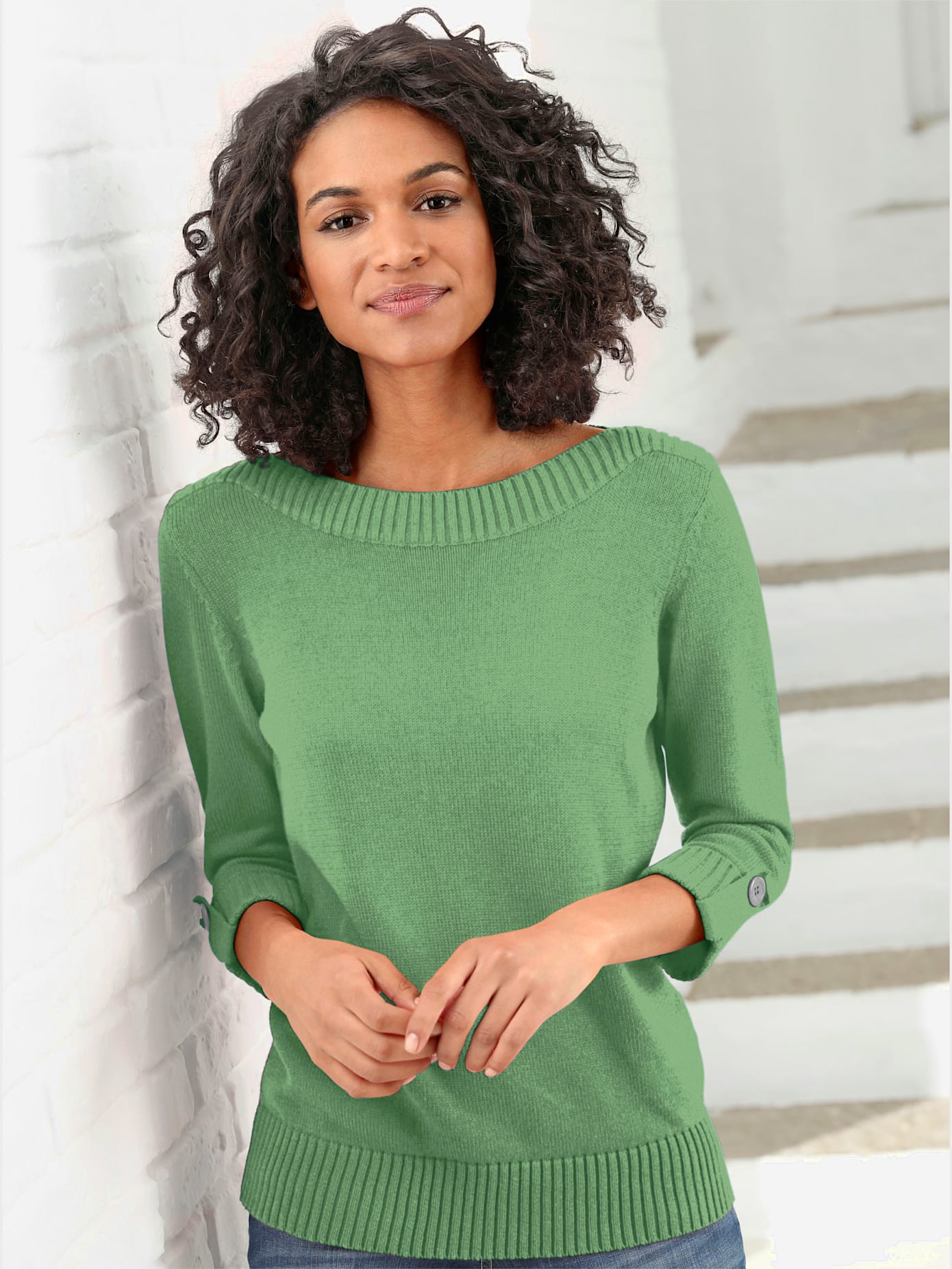 Pull femme manches 3/4 revers boutonnés