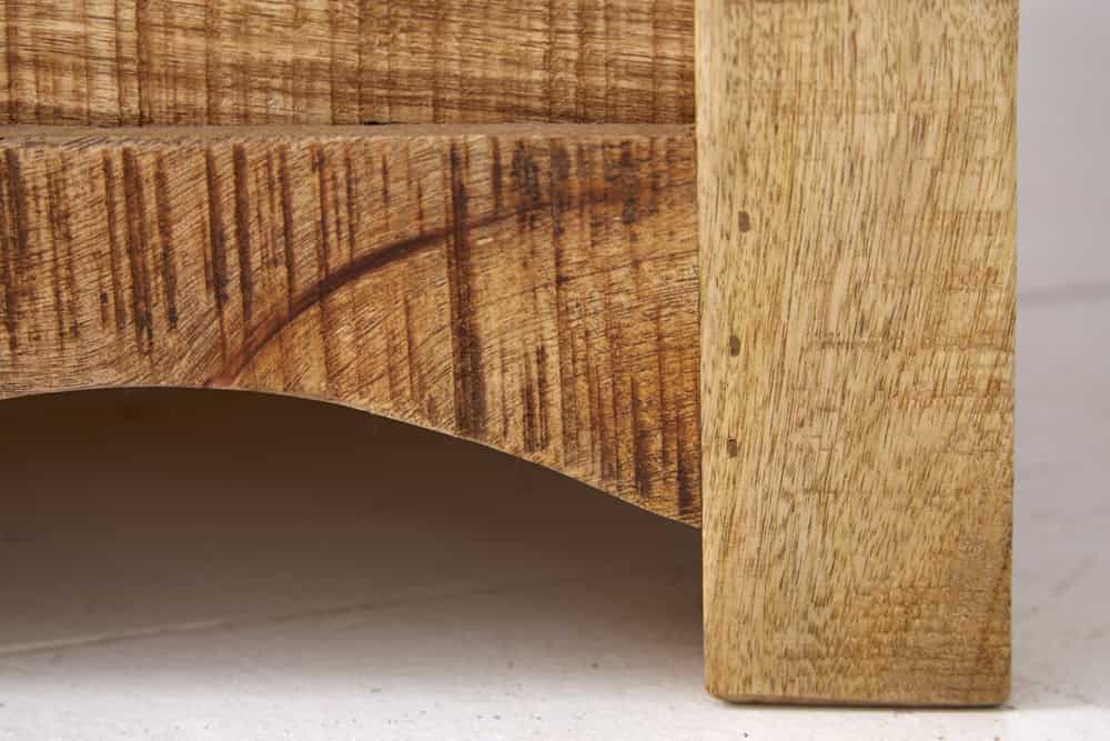Massiver Couchtisch IRON CRAFT 70cm natur Holz Truhe mit Schubladen und Stauraum