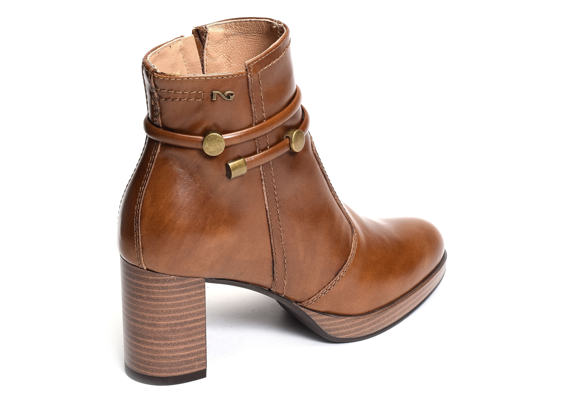 08246 camel