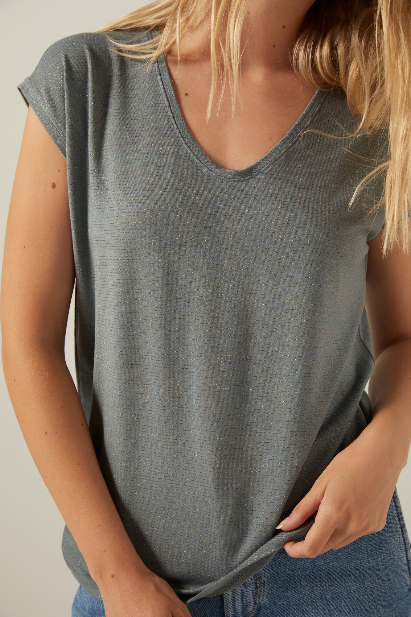 Camiseta básica de manga curta com lurex