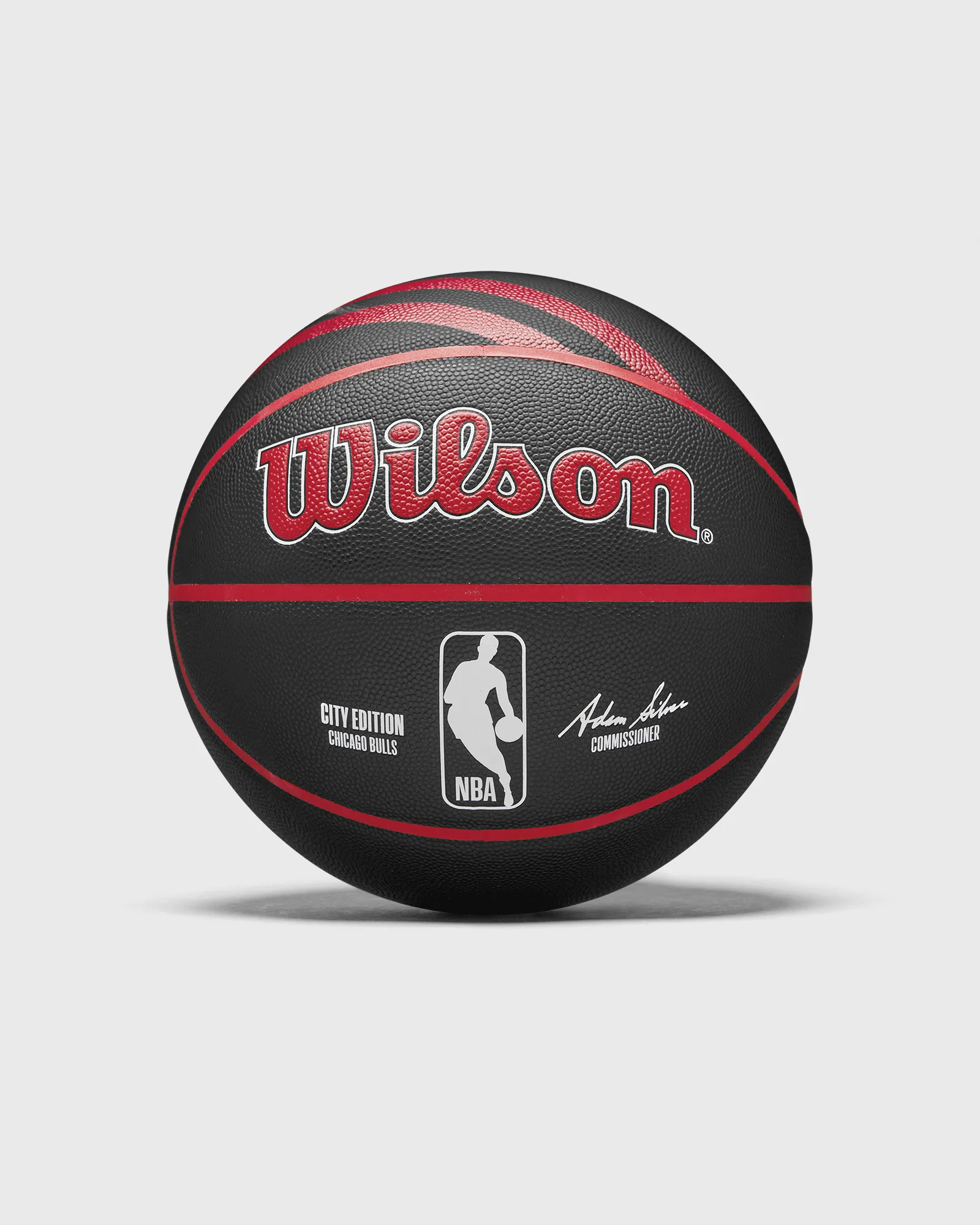 WILSON 2023 NBA TEAM CITY COLLECTOR CHICAGO BULLS SIZE 7