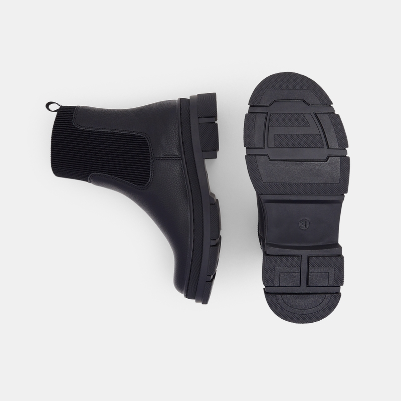 Boots semelles crantées noires fille