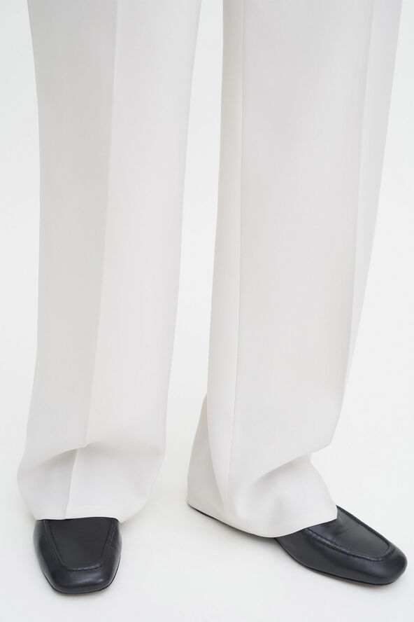 Filippa K Hutton Trousers Ivory