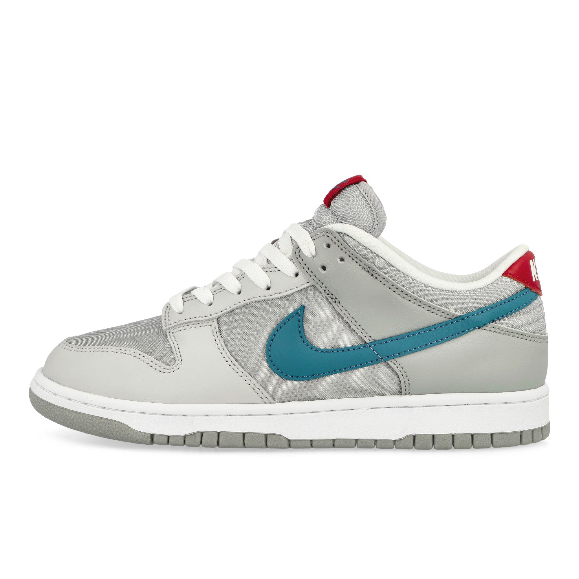 Nike<br>Dunk Low