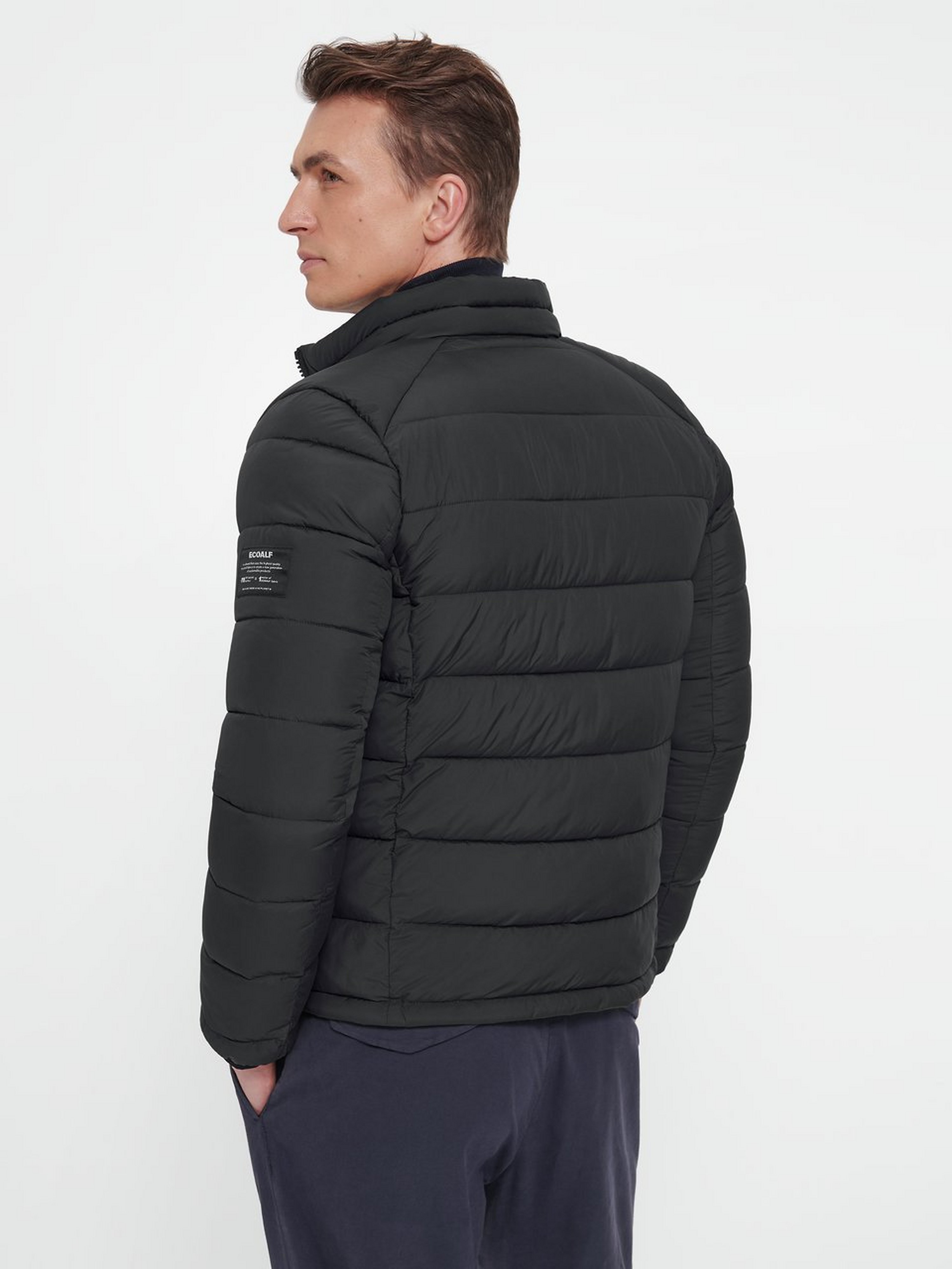 Steppjacke mit Stehkragen