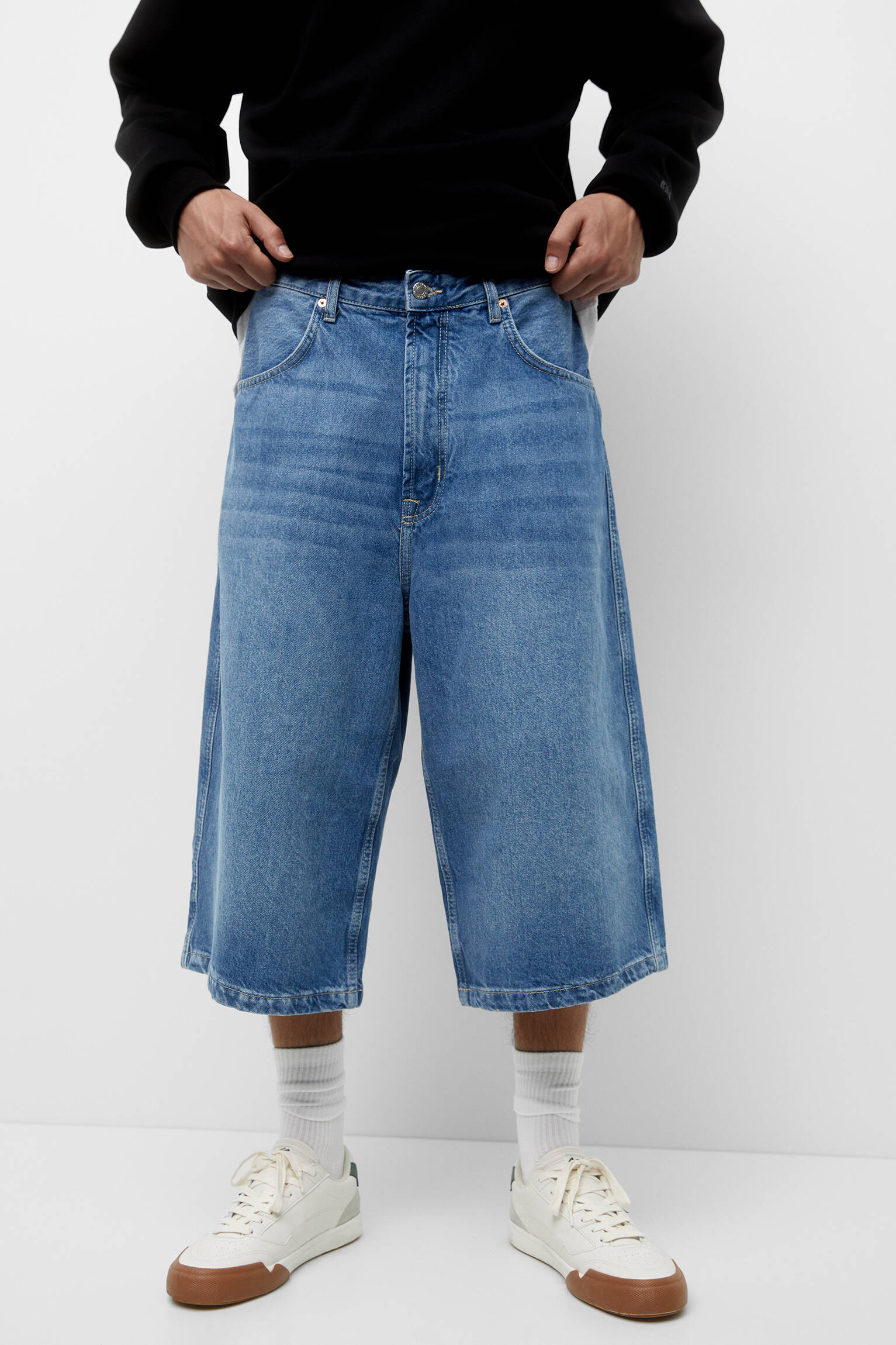 Bermuda jeans extra larga e folgada - Azul médio