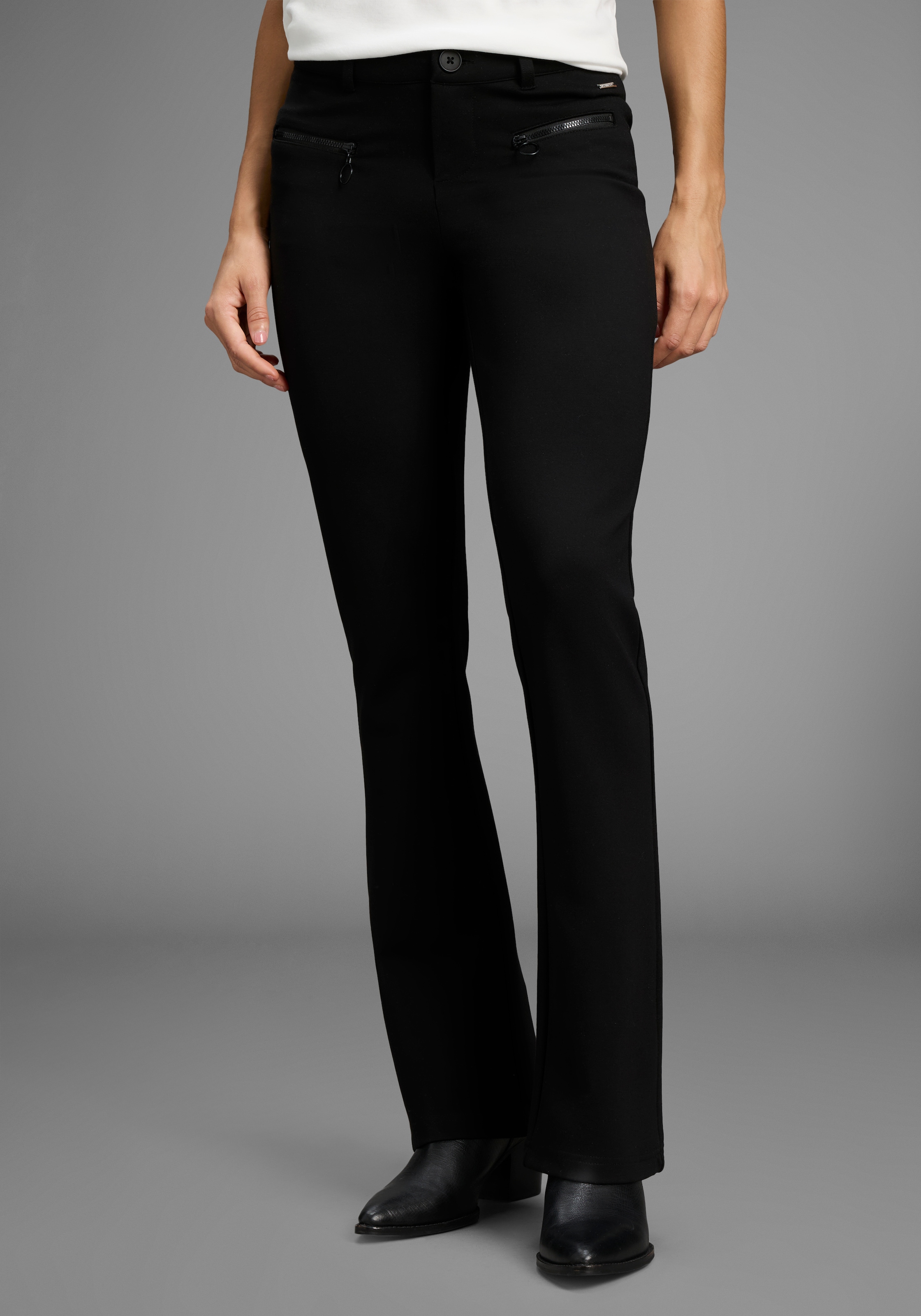 Bruno Banani Bootcuthose  mit Reissverschluss-Detail - NEUE KOLLEKTION