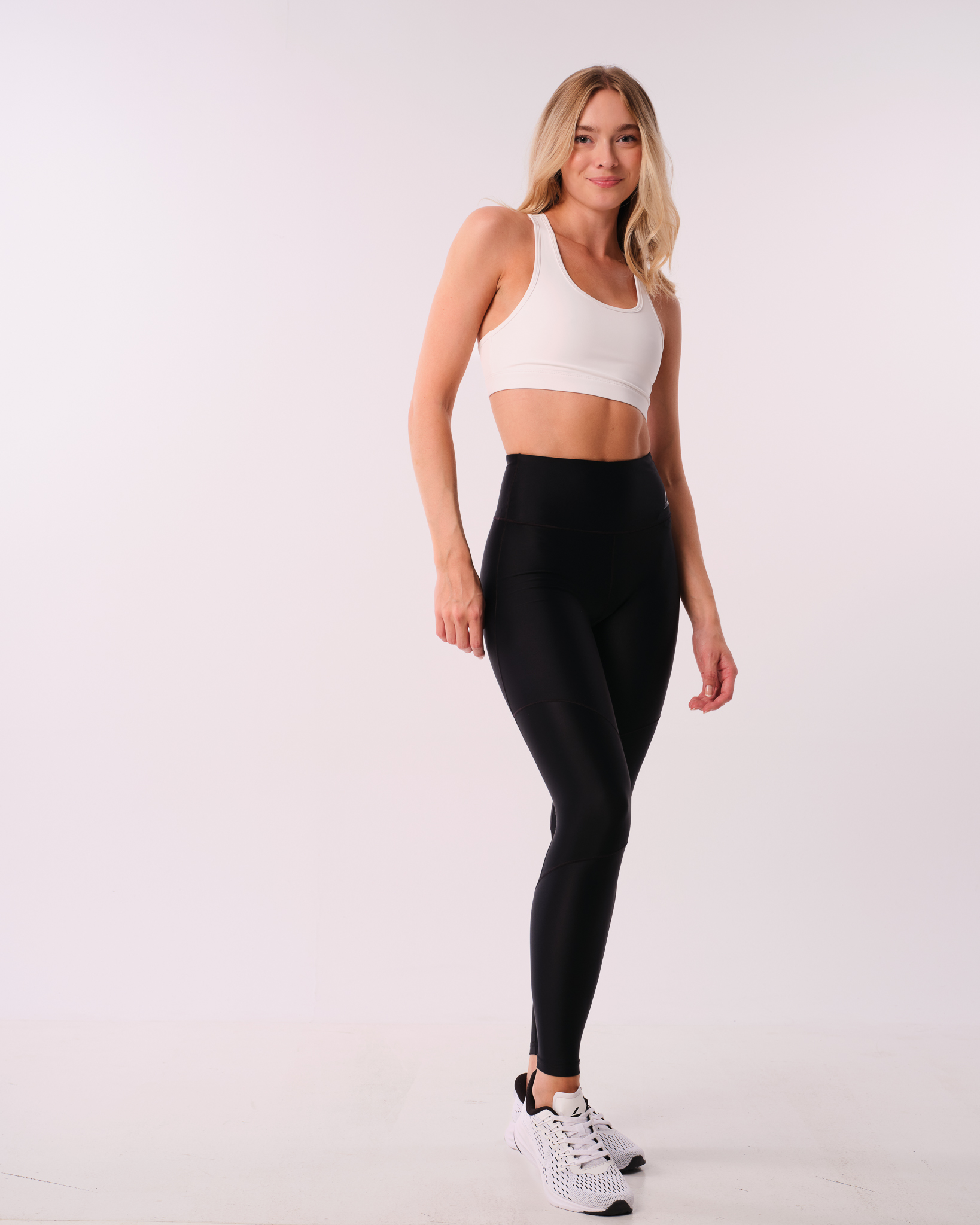 LEVITY Tech Comp Tights Black Reflective