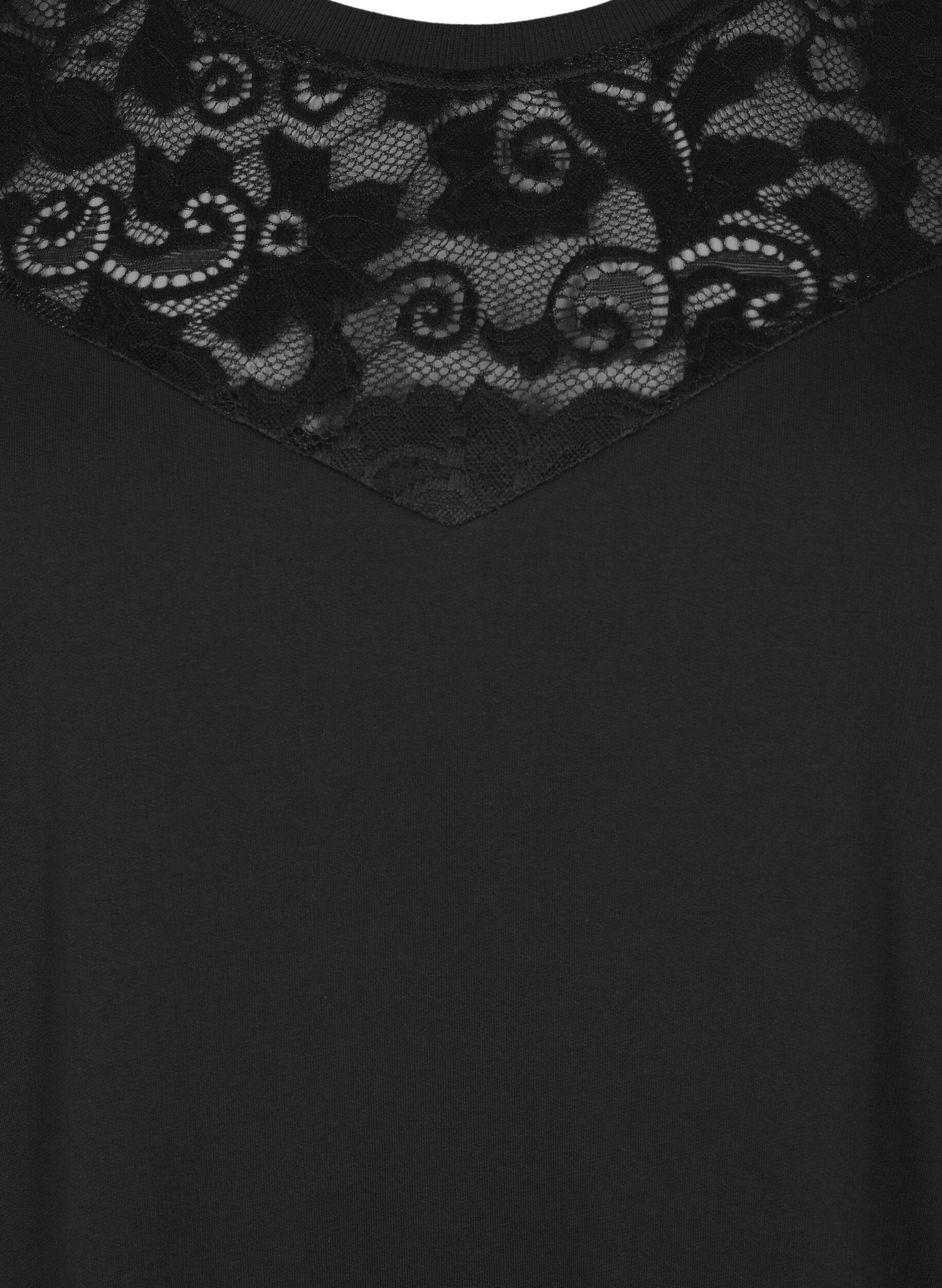 Kort sweatkjole med blondedetalje