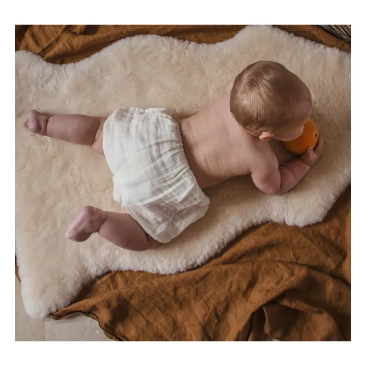 BINIBAMBA Peau de mouton poil court - 98x62 cm | Milk