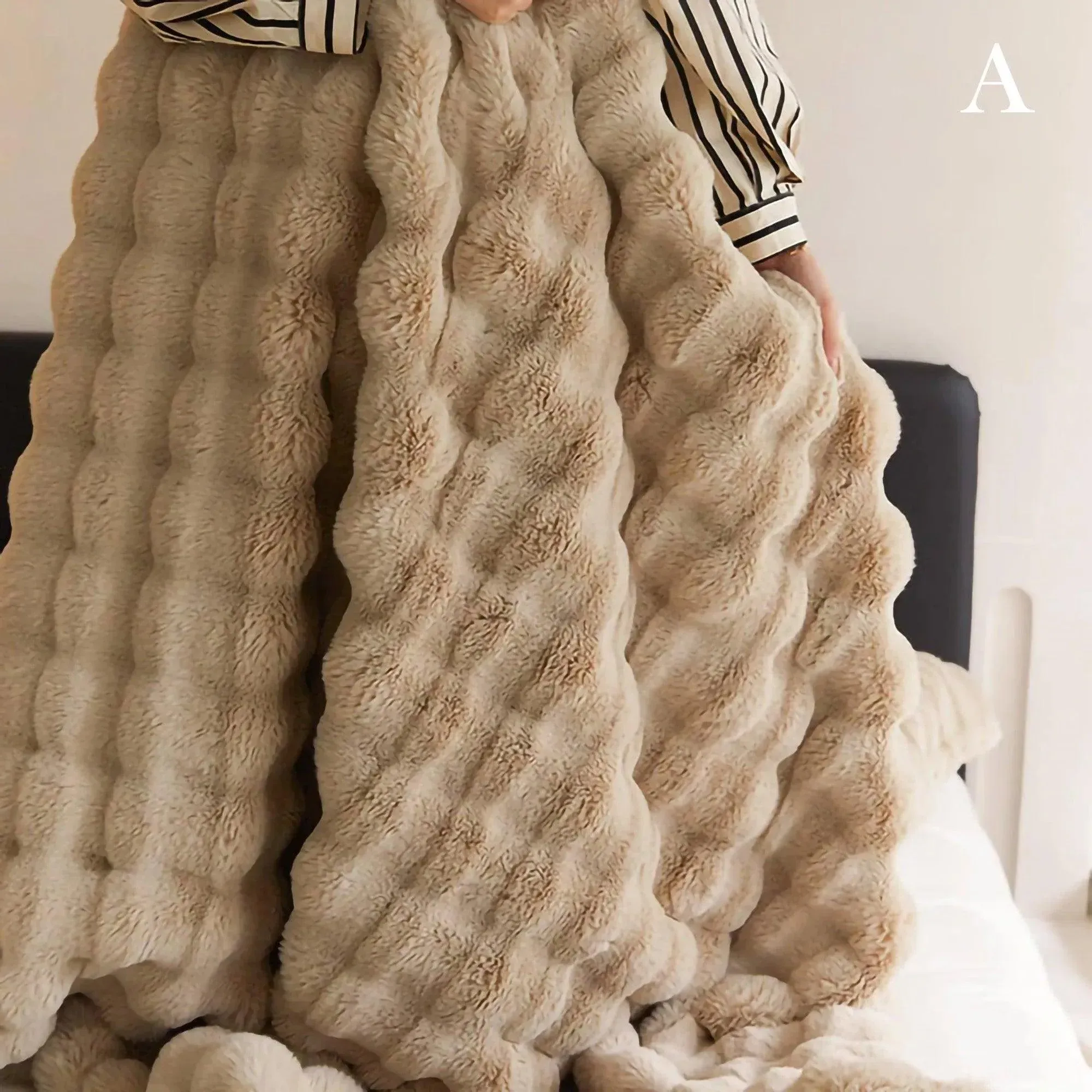 Neutral Luxury Fur Fluffy Blanket | Super Comfortable Blankets for Bed | High-end Warm Winter Blanket for Sofa Couch Decor