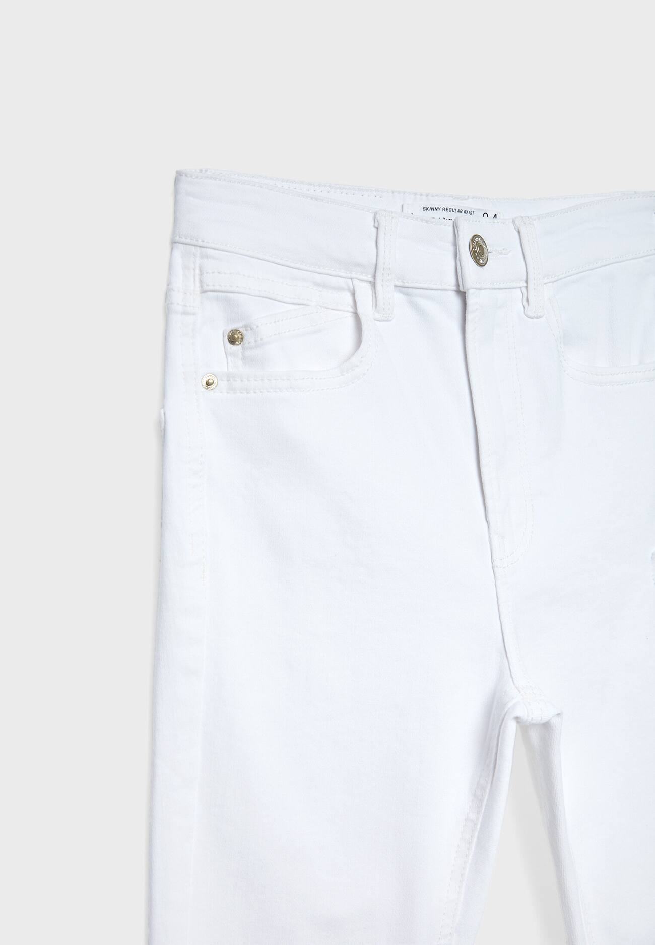 Calça jeans skinny de cintura regular, tamanho 1400.