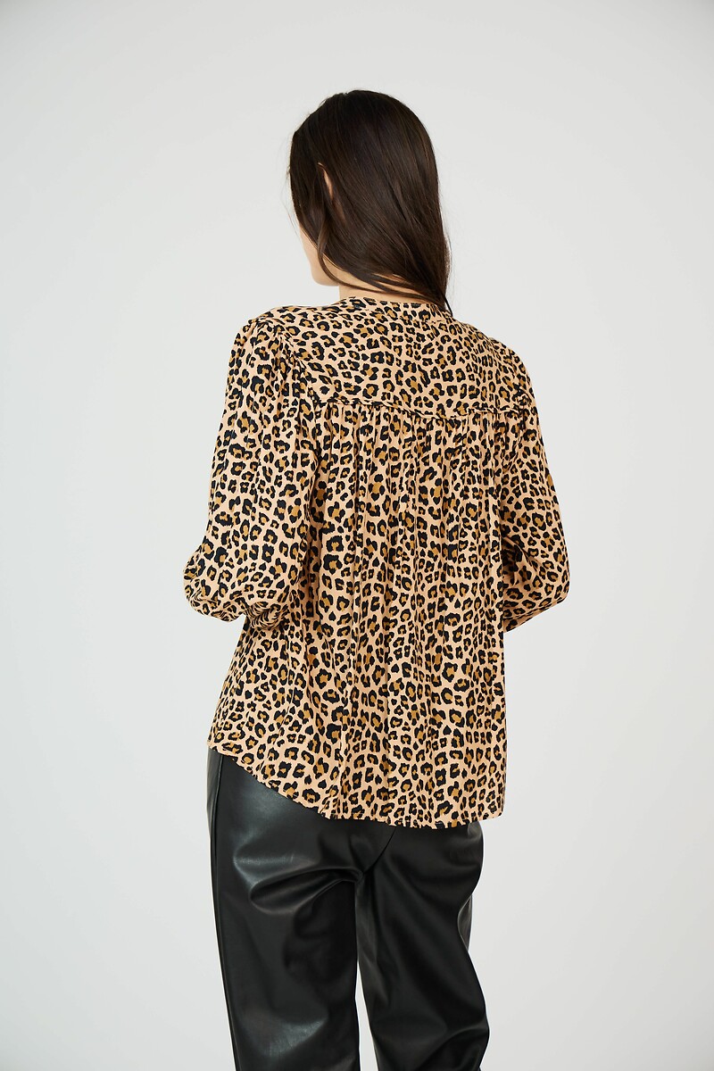 ATÉ BREVE<br>Blusa com decote em V