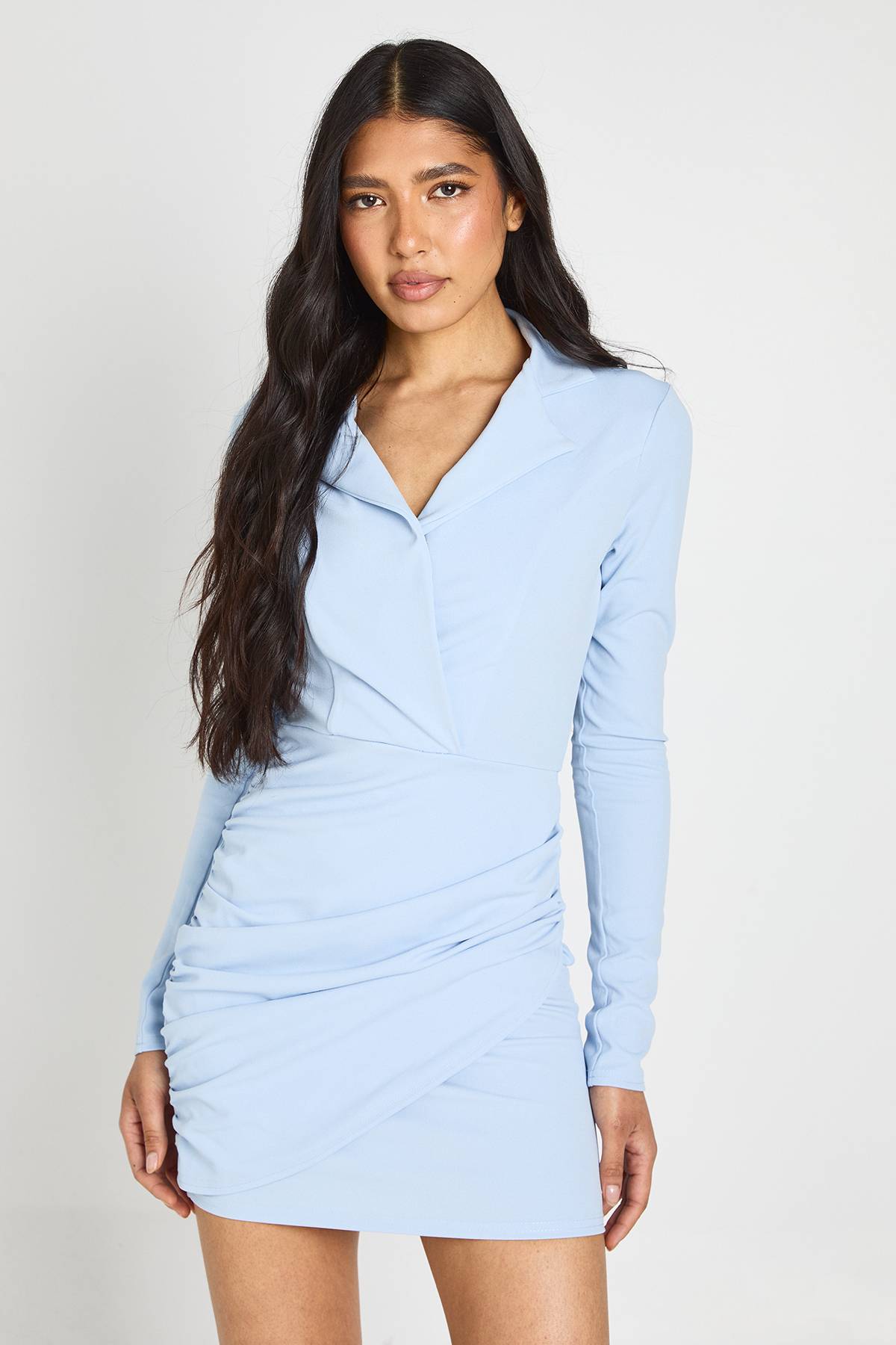 boohoo Robe Blazer Portefeuille À Manches Longues Tall