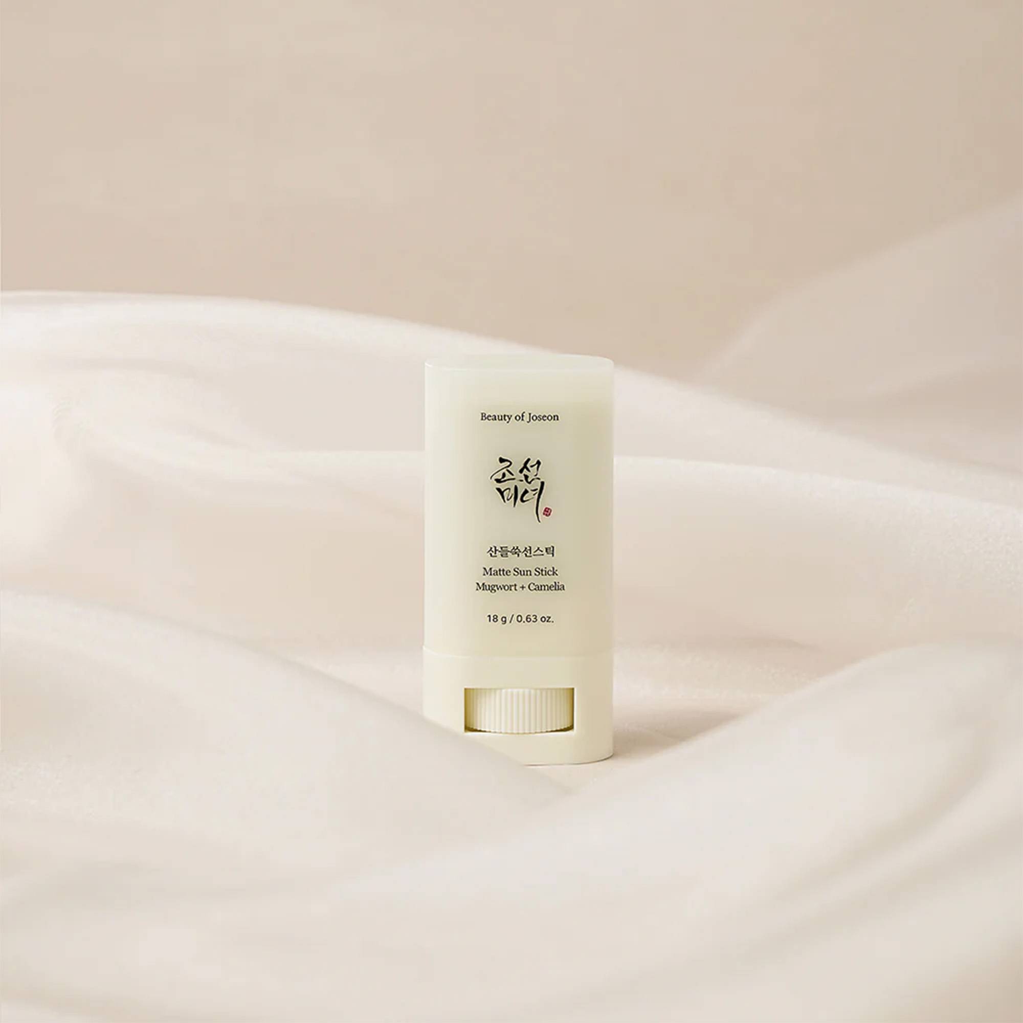 Stick Solaire Mat SPF 50  Matte Sun Stick : Armoise   Camélia / 18g