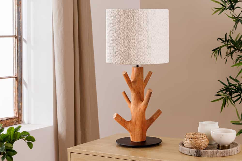 Massive Tischlampe JEWELRY 60cm natur Mangostanholz weißer Stoffschirm