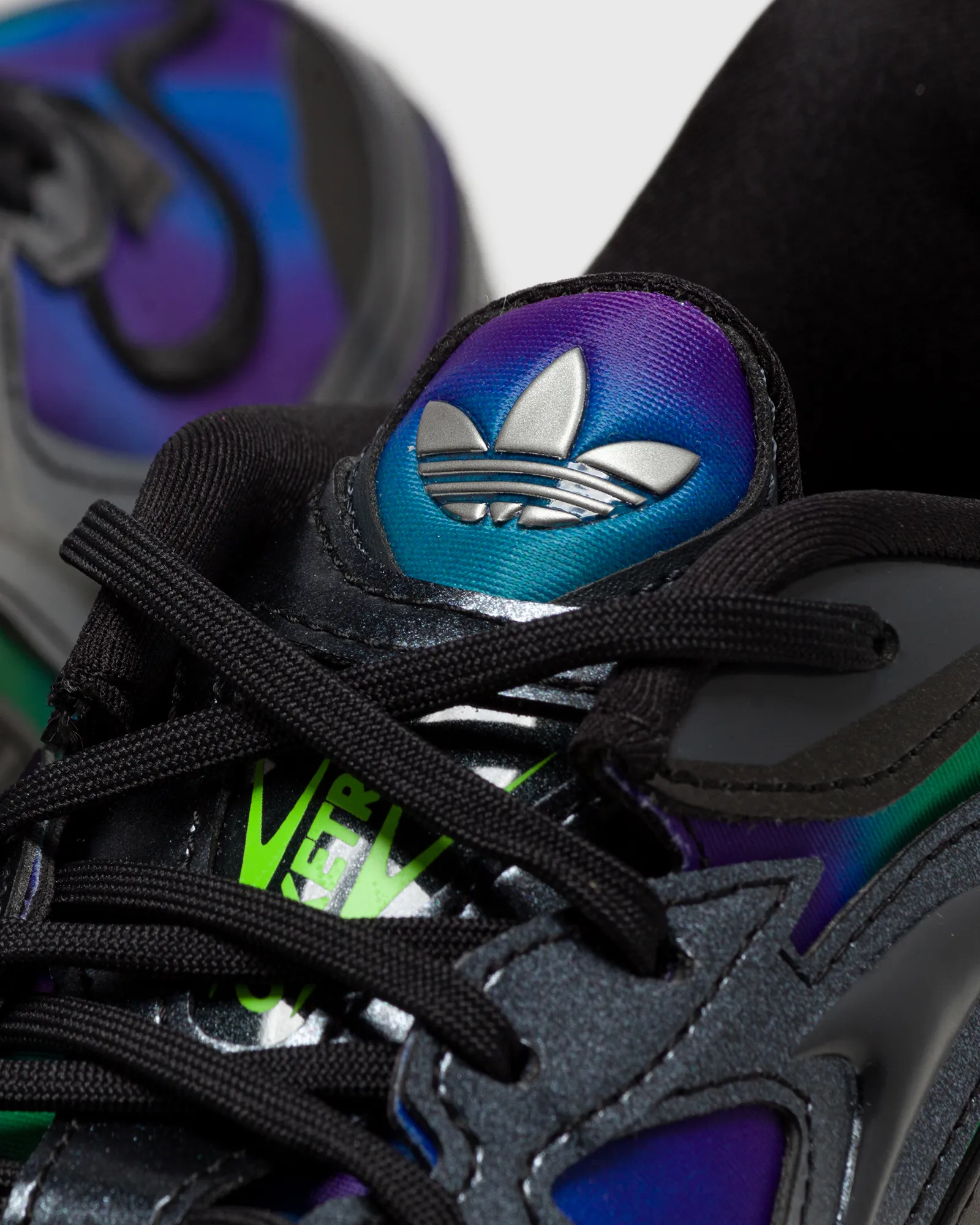 Adidas ORKETRO 2