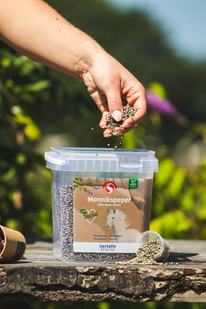 Sectolin Monnikspeper Kruid - Hormoonsupplement Paard - 0.5 Kilogram - Emmer