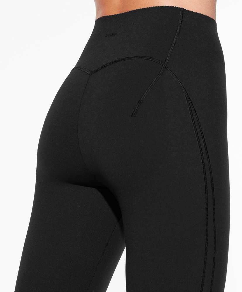 Leggings de compressão em malha nos tornozelos com altura de 65 cm