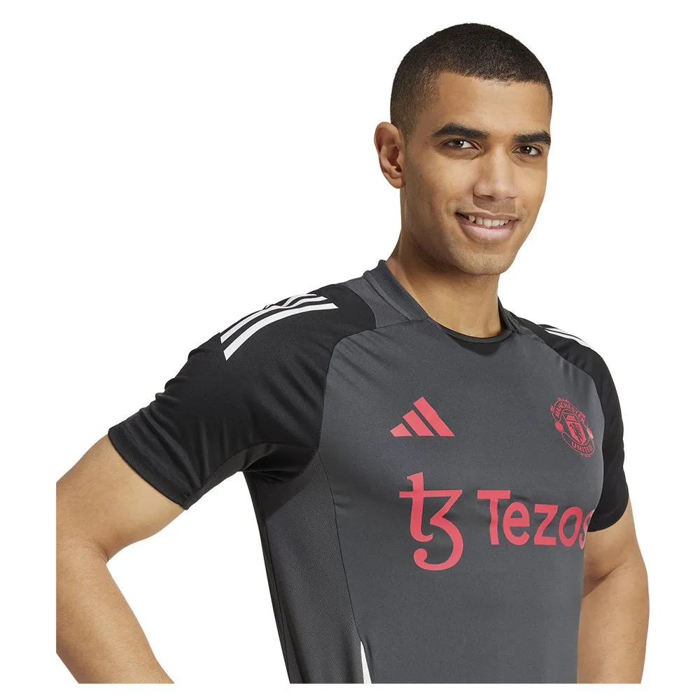Camiseta de treino de manga curta adidas Manchester United 24/25 EU